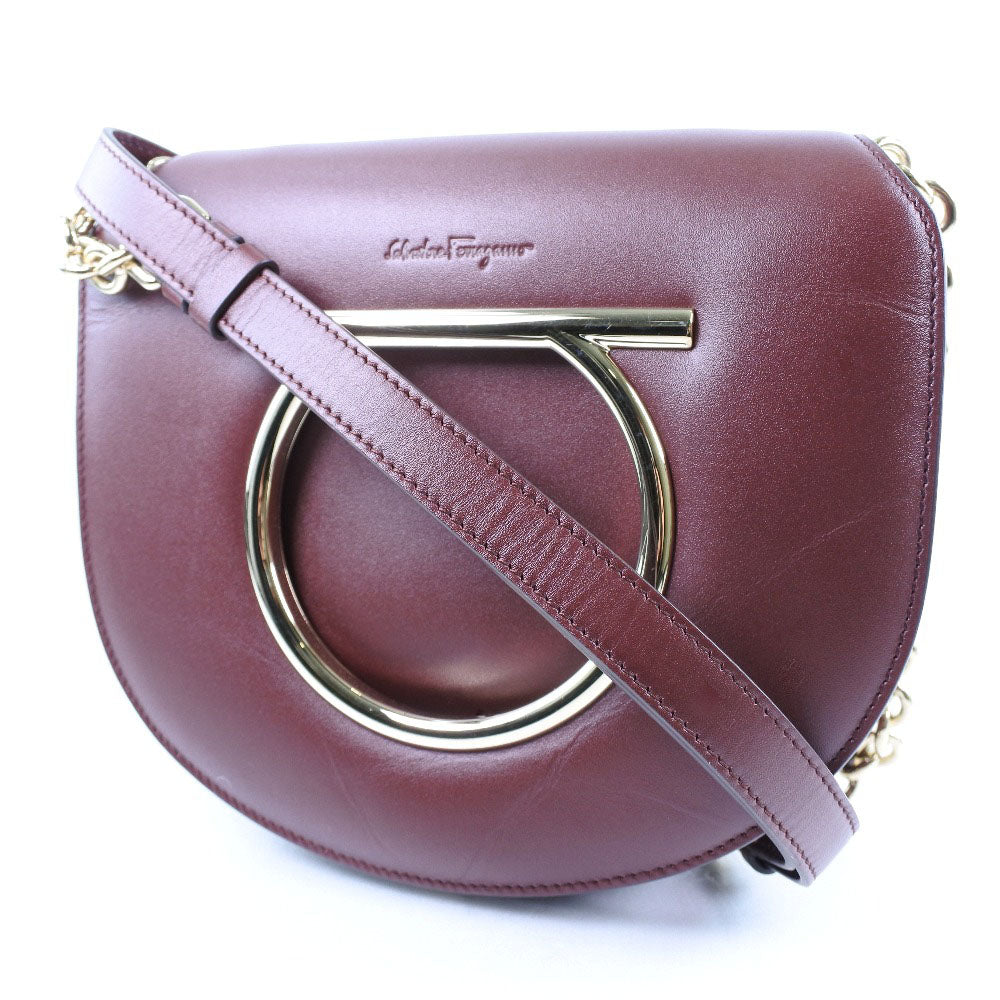 Salvatore Ferragamo Gancio, Burgundy, Leather, shoulder