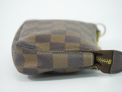 Louis Vuitton Pochette Accessoires Damier, Brown, Canvas, Clutch