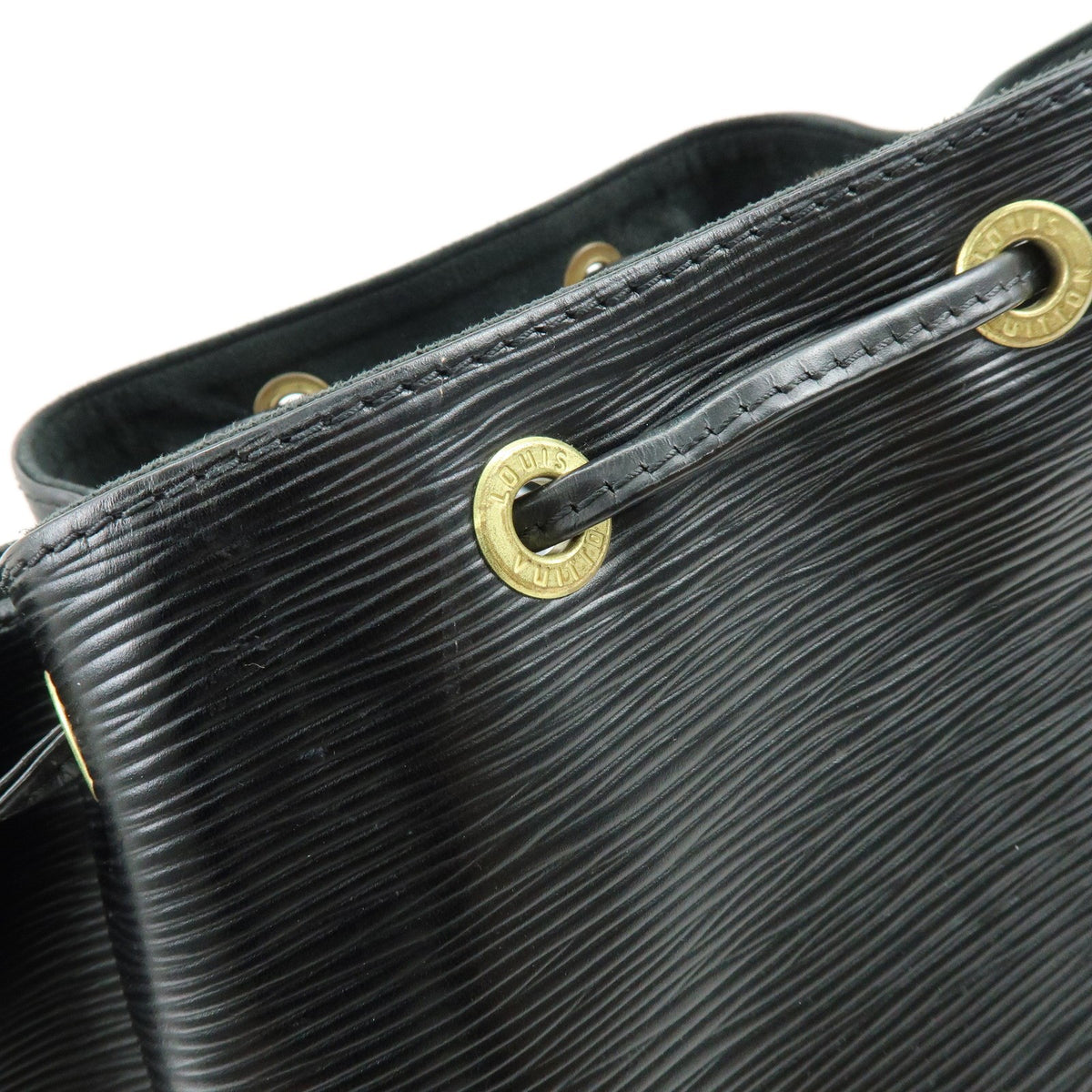 Louis Vuitton Noe Epi Leather, Black, Leather, Shoulder Bag