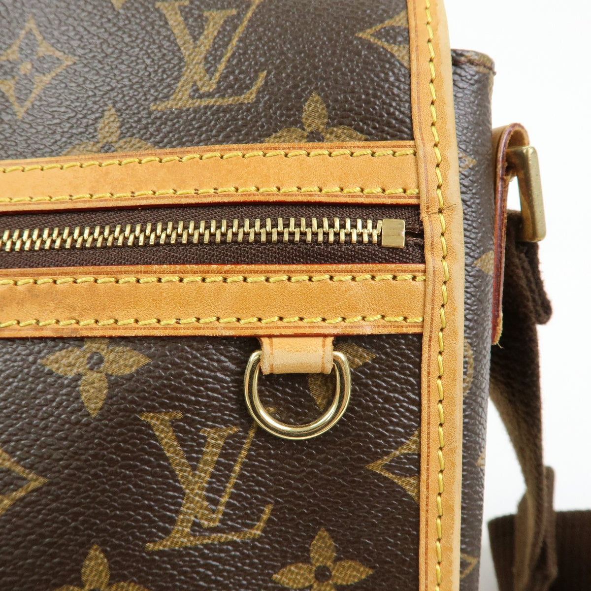 Louis Vuitton Bosphore Messenger Monogram Canvas, Brown, Canvas, Handbag