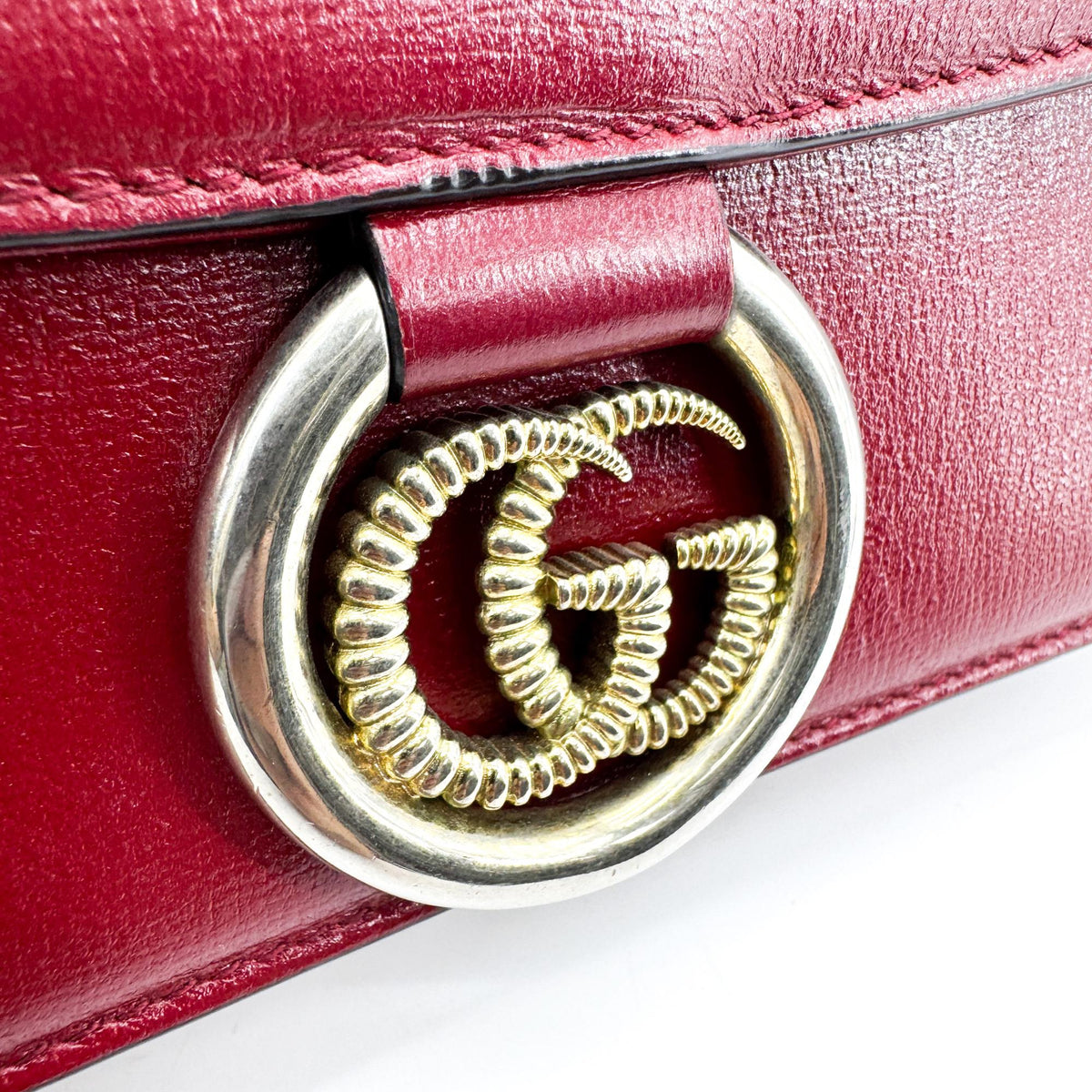 Gucci GG Ring Leather, Red, Leather, Shoulder Bag