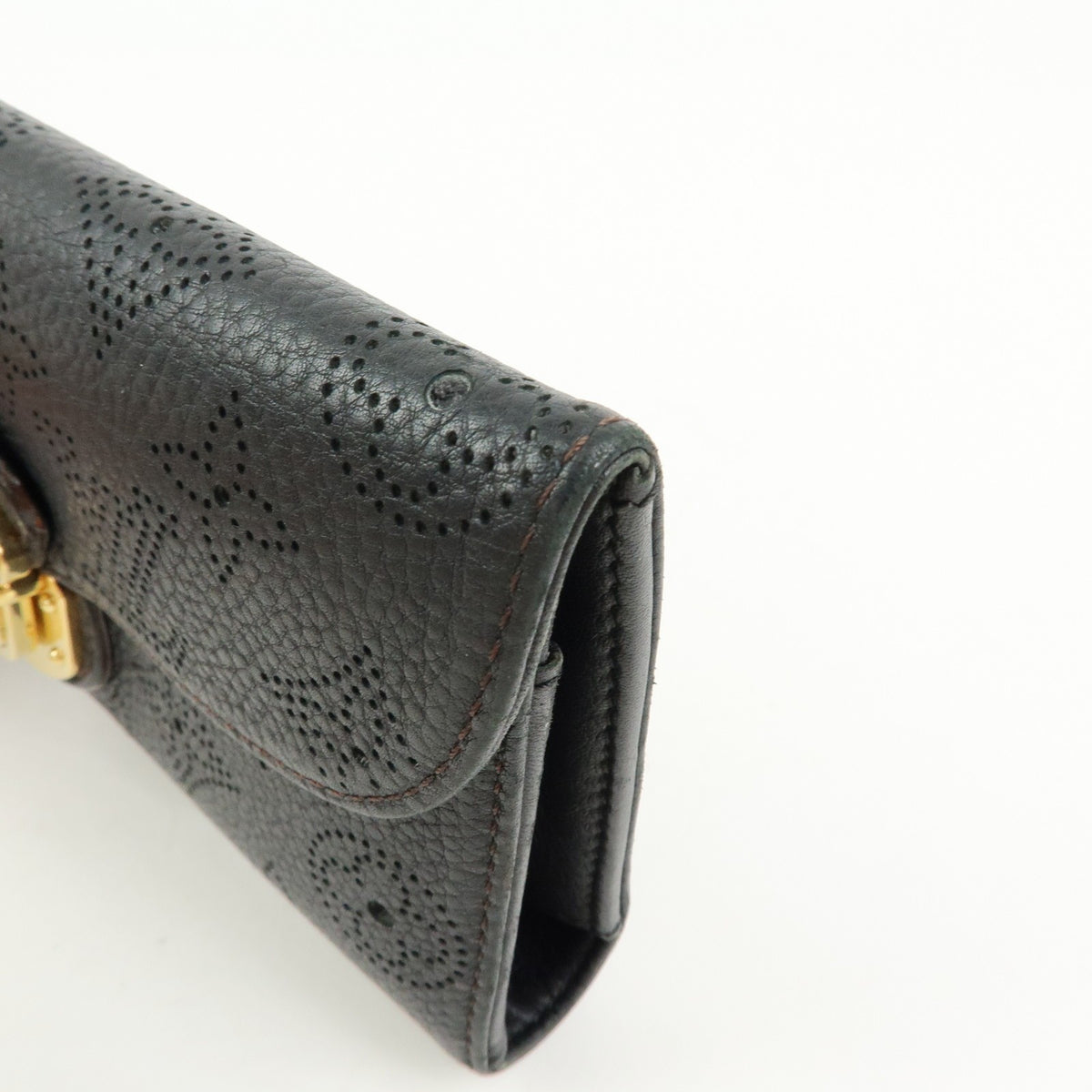 Louis Vuitton Amelia Mahina Leather, Black, Leather, Wallet