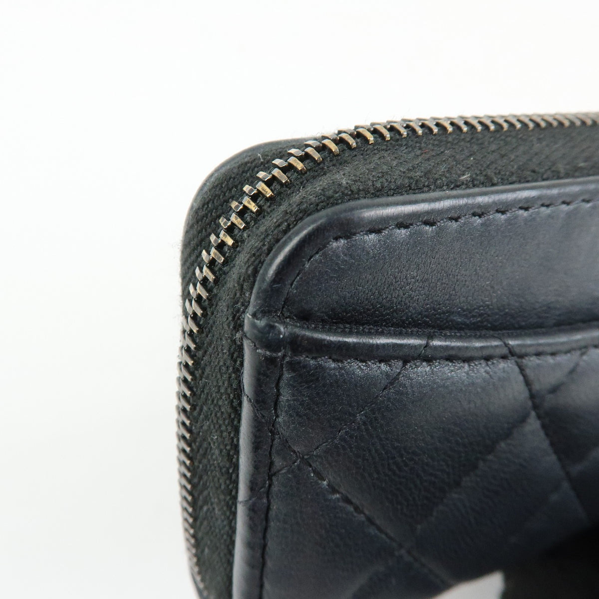 Chanel So Black CC Zip Coin Purse Quilted Lambskin, Black, Leather, Wallet