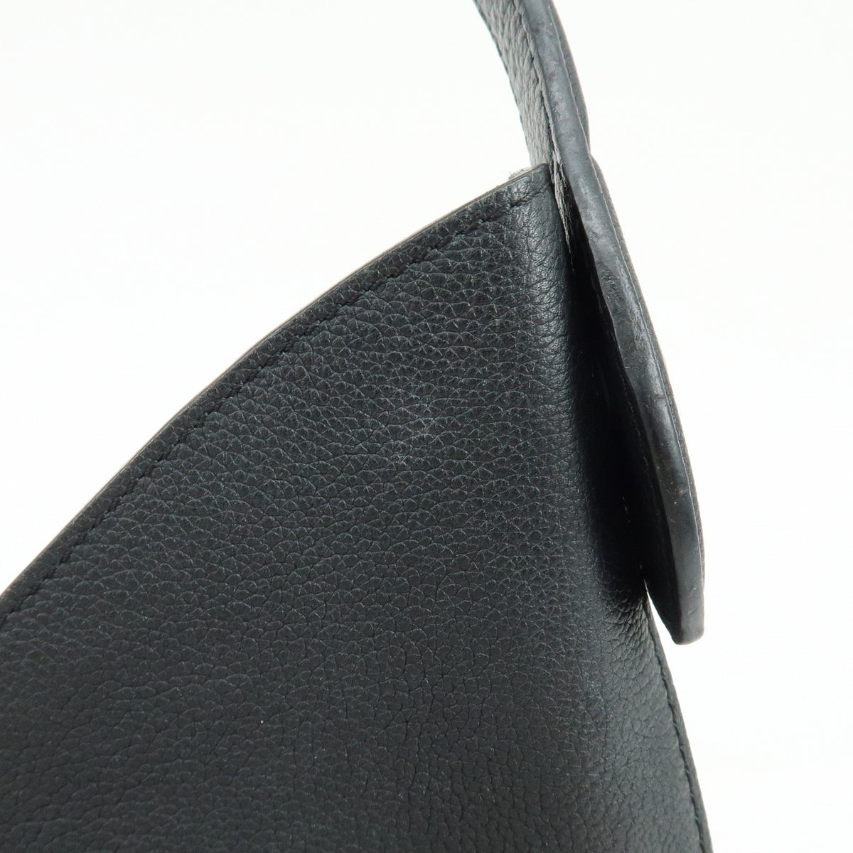 Louis Vuitton Lockme Hobo Leather, Black, Leather, Shoulder Bag