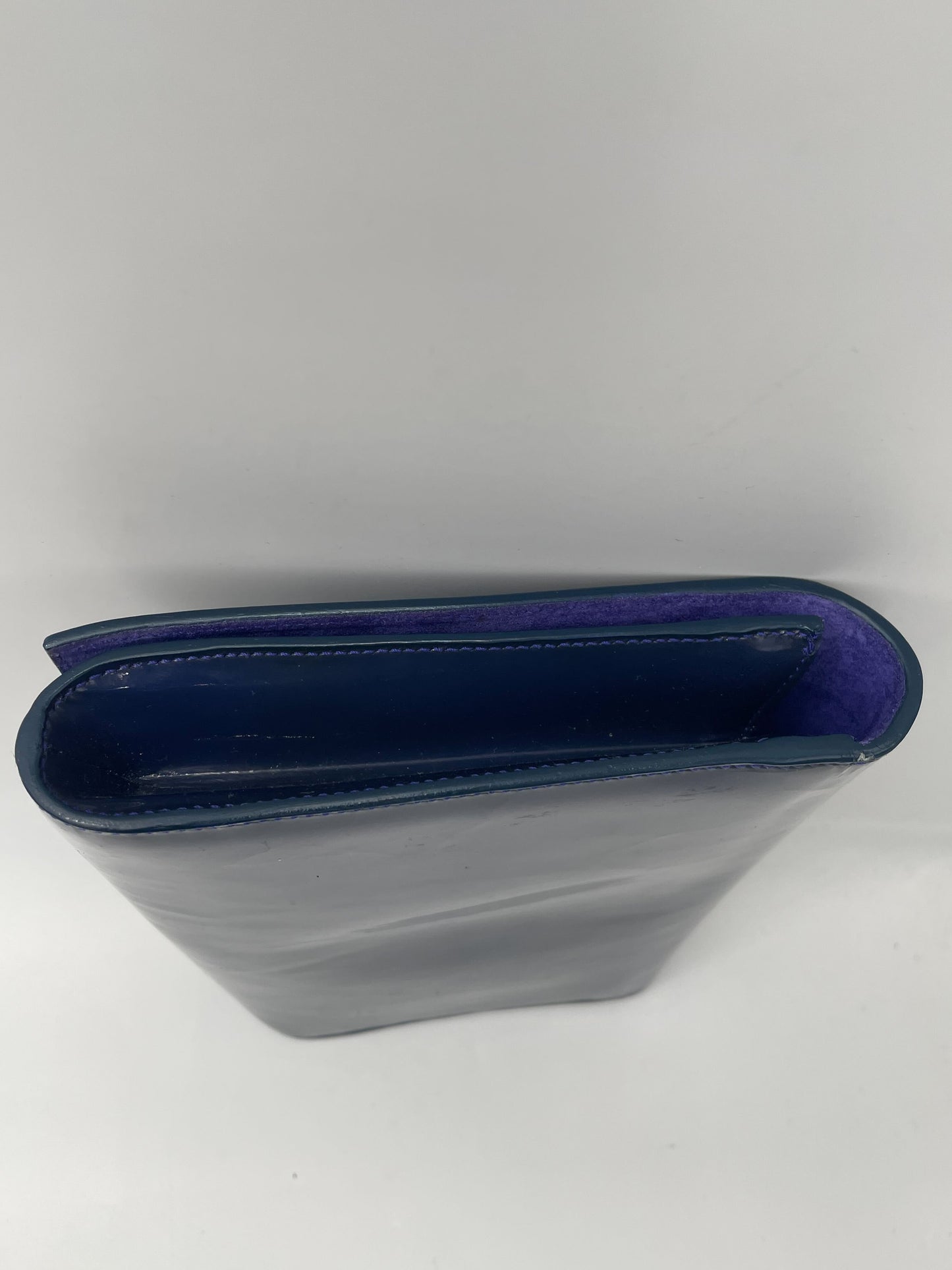 Saint Laurent Belle de Jour Chain Wallet Patent, BLUE, LEATHER, Clutche & pouche