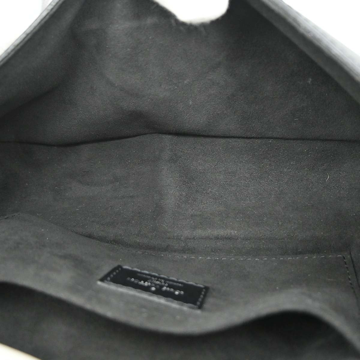 Louis Vuitton Montaigne Epi, Black, Leather, Handbag
