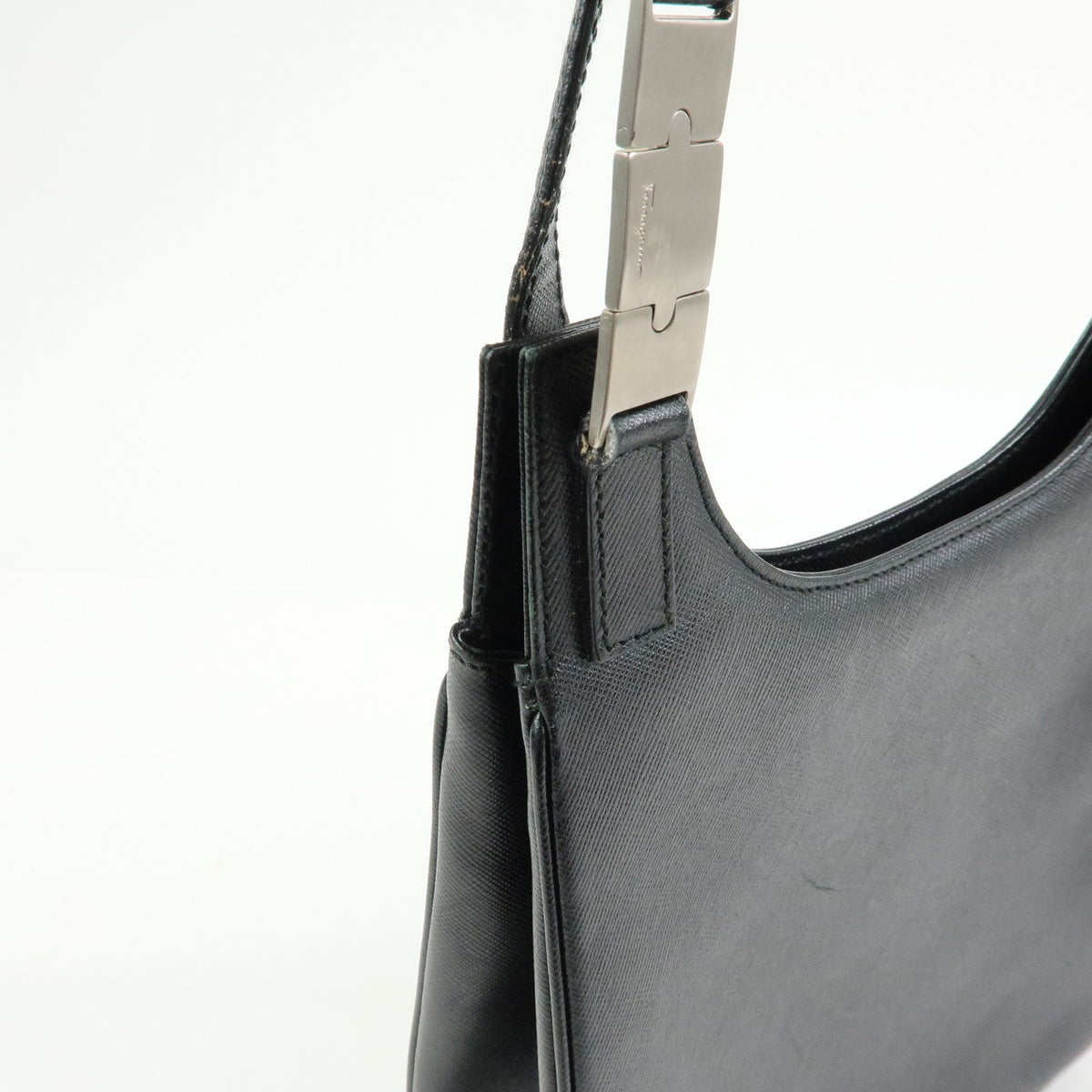 Salvatore Ferragamo Shoulder Bag Leather, Black, Leather, Shoulder Bag