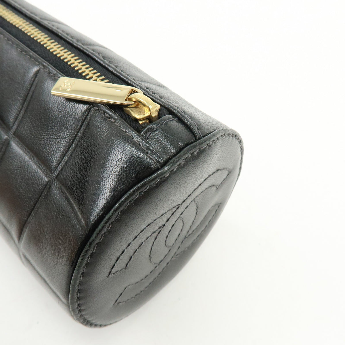 Chanel Chocolate Bar Cosmetic Quilted Lambskin, Black, Leather, Toiletry Case