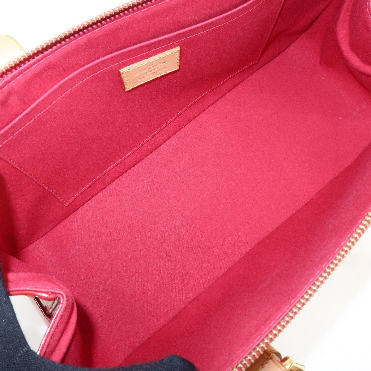 Louis Vuitton Rosewood Avenue Monogram Vernis, Red, Patent Leather, Handbag