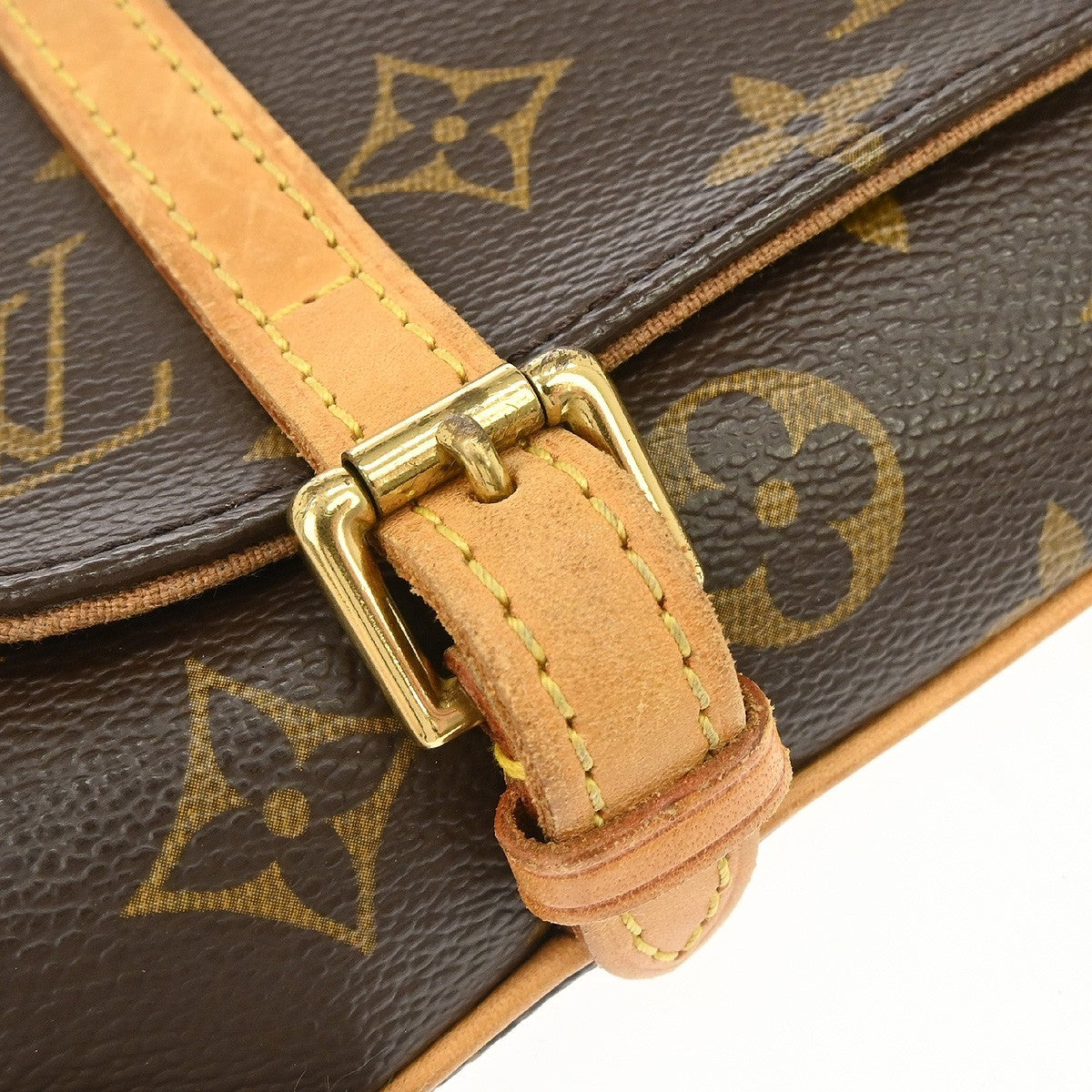 Louis Vuitton Marelle Waist Monogram Canvas, Brown, Canvas, Clutch