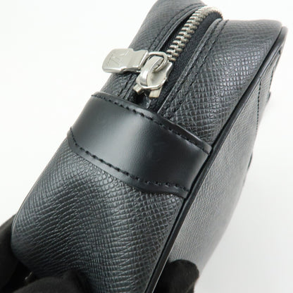 Louis Vuitton Kaluga Pochette Clutch Taiga Leather, Black, Leather, Clutch