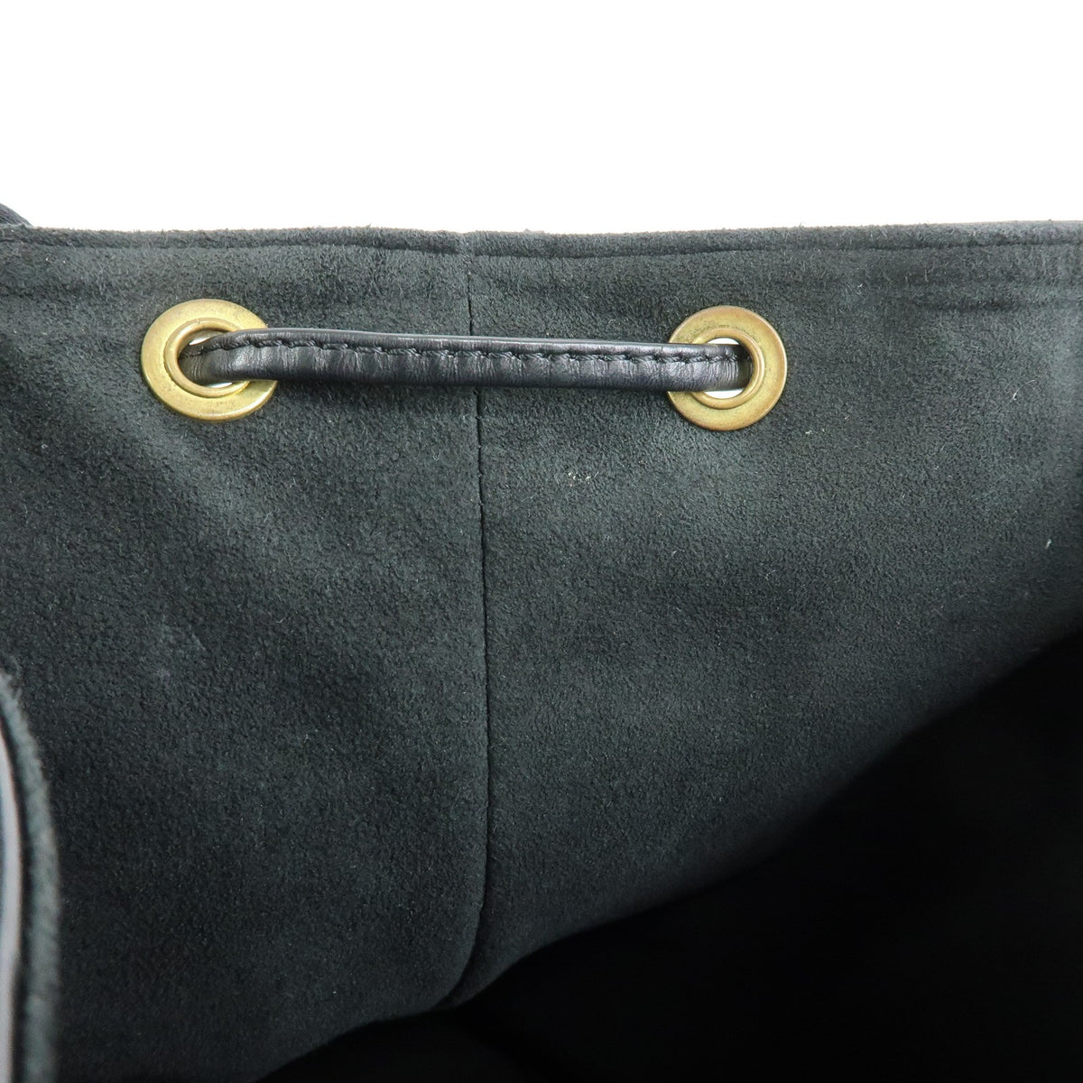 Louis Vuitton Noe Epi Leather, Black, Leather, Shoulder Bag