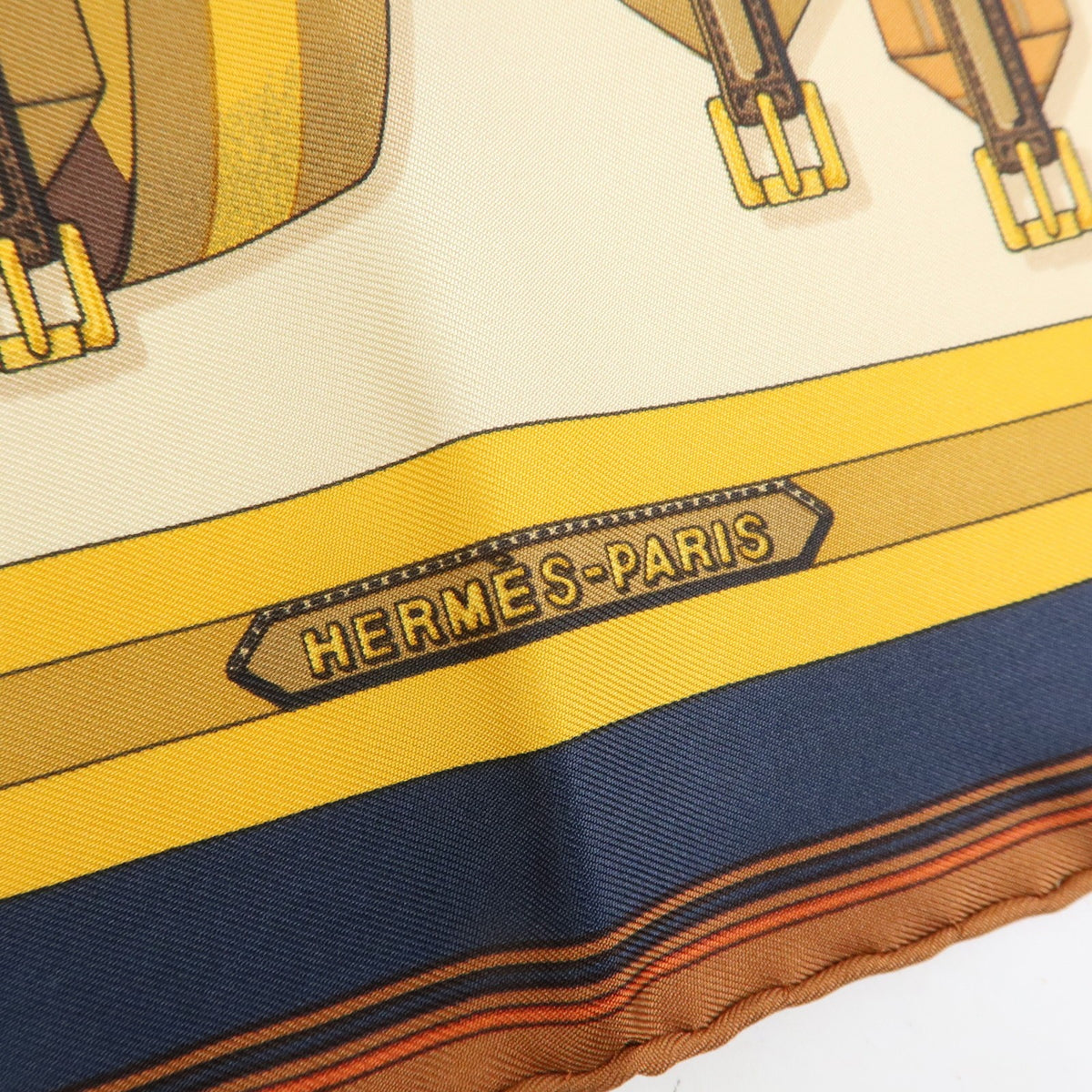 Hermes Carré 42 Silk, Multicolour, Silk, Scarf