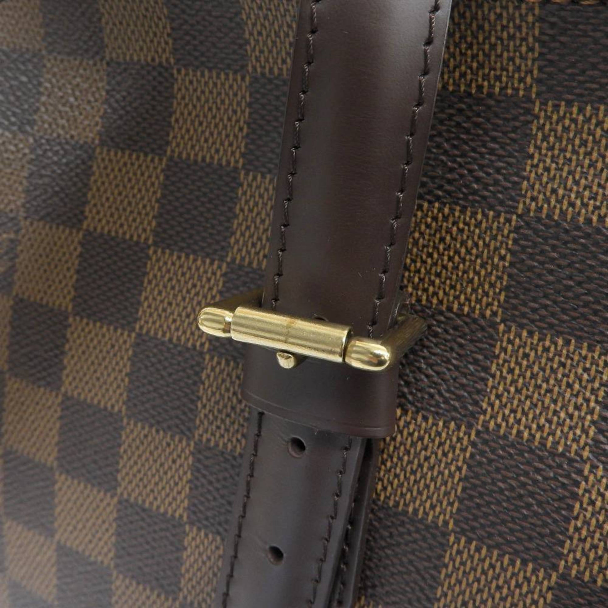 Louis Vuitton Chelsea, Brown, Canvas, shoulder