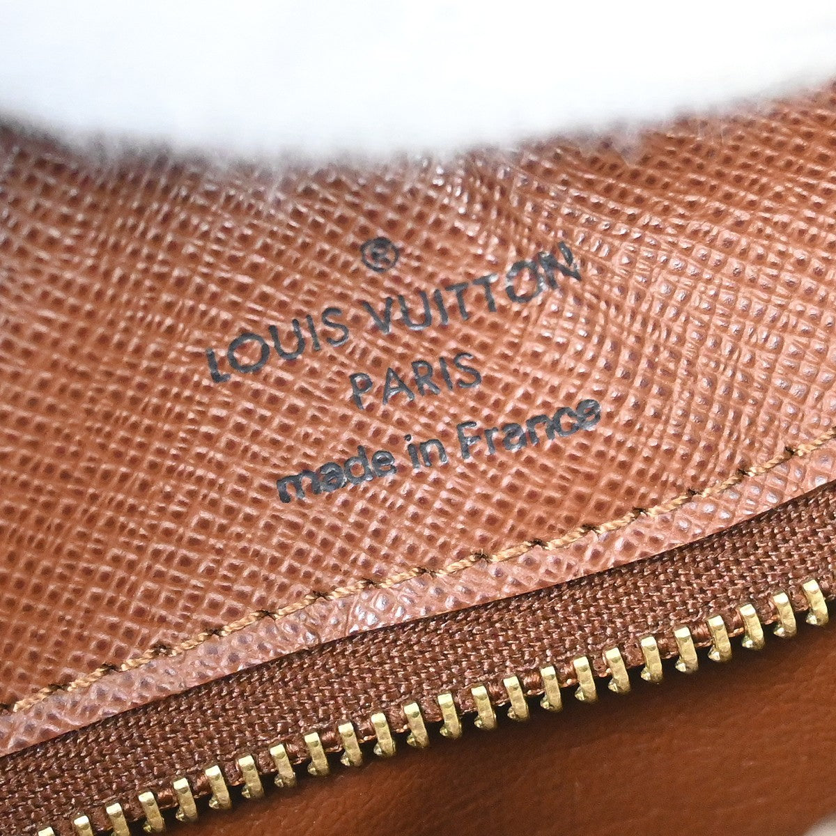 Louis Vuitton Nil Messenger Monogram Canvas, Brown, Canvas, Handbag