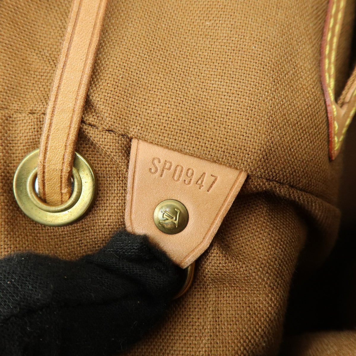 Louis Vuitton Vintage Montsouris Monogram Canvas, Brown, Canvas, Backpack