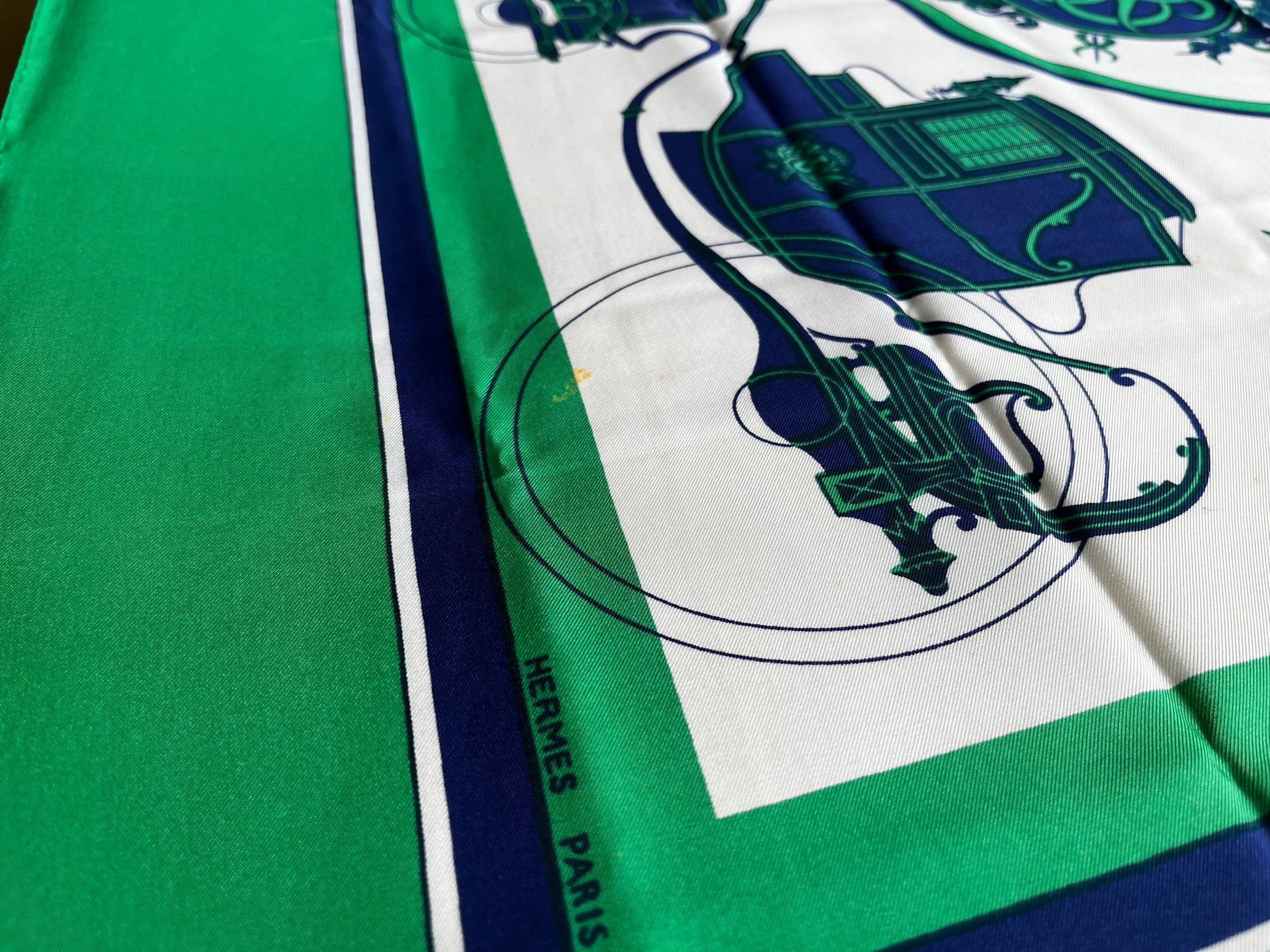 Chanel Carré 90 Silk, Green, Silk, Scarf