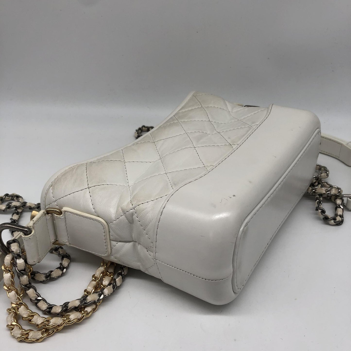 Chanel Gabrielle Hobo Quilted Aged Calfskin, White, Calfskin, Shoulder Bag