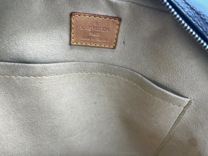 Louis Vuitton Manhattan Handbag Monogram Canvas, BROWN, CANVAS, Handbag