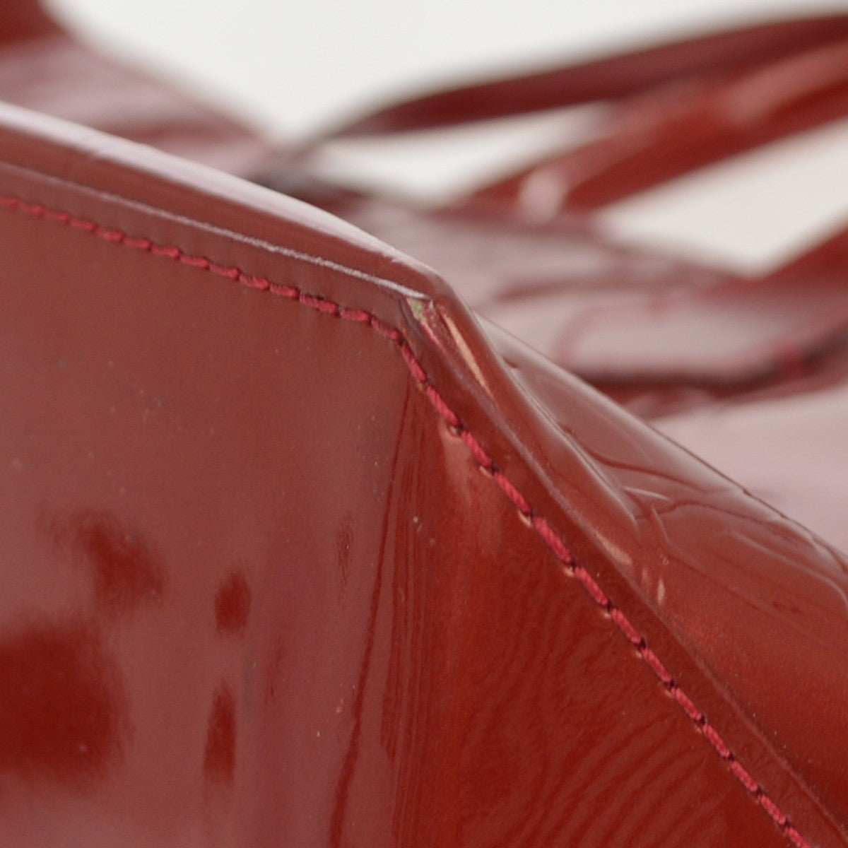 Louis Vuitton Wilshire Monogram Vernis, Red, Patent Leather, Handbag