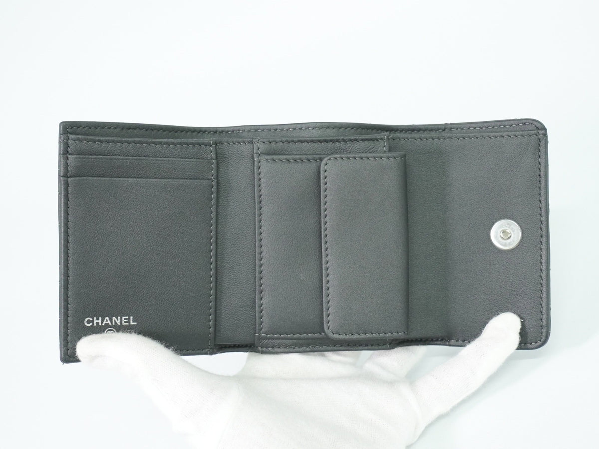 Chanel Camellia Flap Studded Camellia Lambskin, Gray, Leather, Wallet