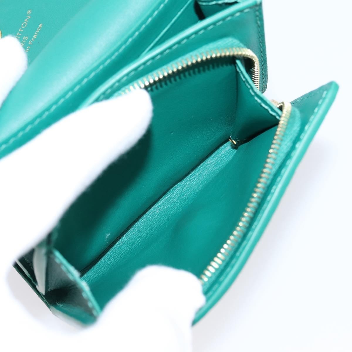 Louis Vuitton Capucines Leather, Green, Leather, Wallet