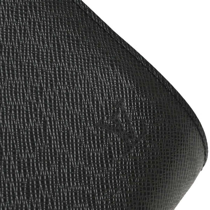 Louis Vuitton Pochette Baikal Clutch Taiga Leather, Black, Leather, Clutch