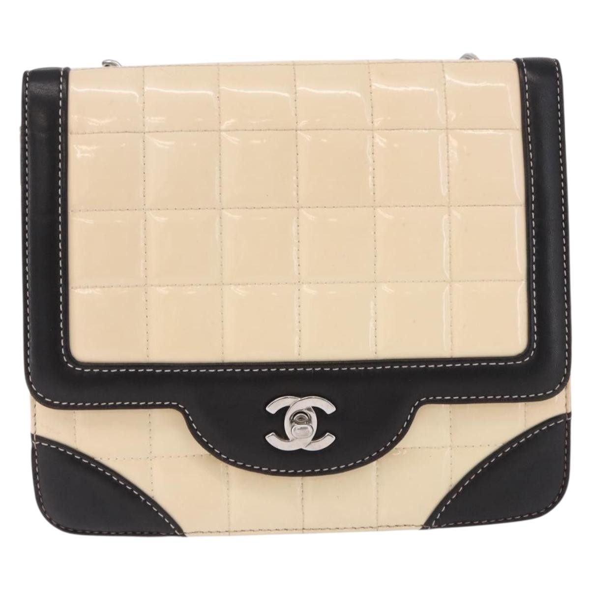 Chanel Vintage Chocolate Bar CC Flap Patent leather, Beige, Patent Leather, Shoulder Bag