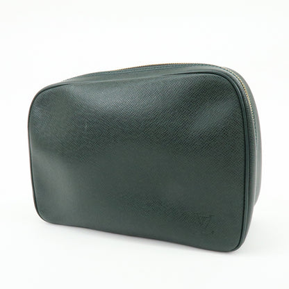 Louis Vuitton Toiletry Pouch Taiga Leather, Green, Leather, Clutch