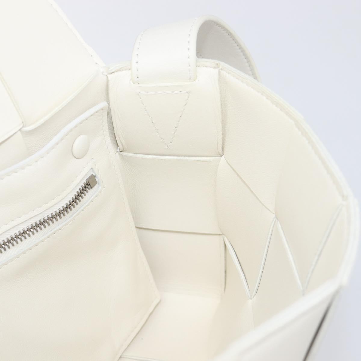 Bottega Veneta Cassette Maxi Intrecciato Leather, White, Leather, Crossbody Bag