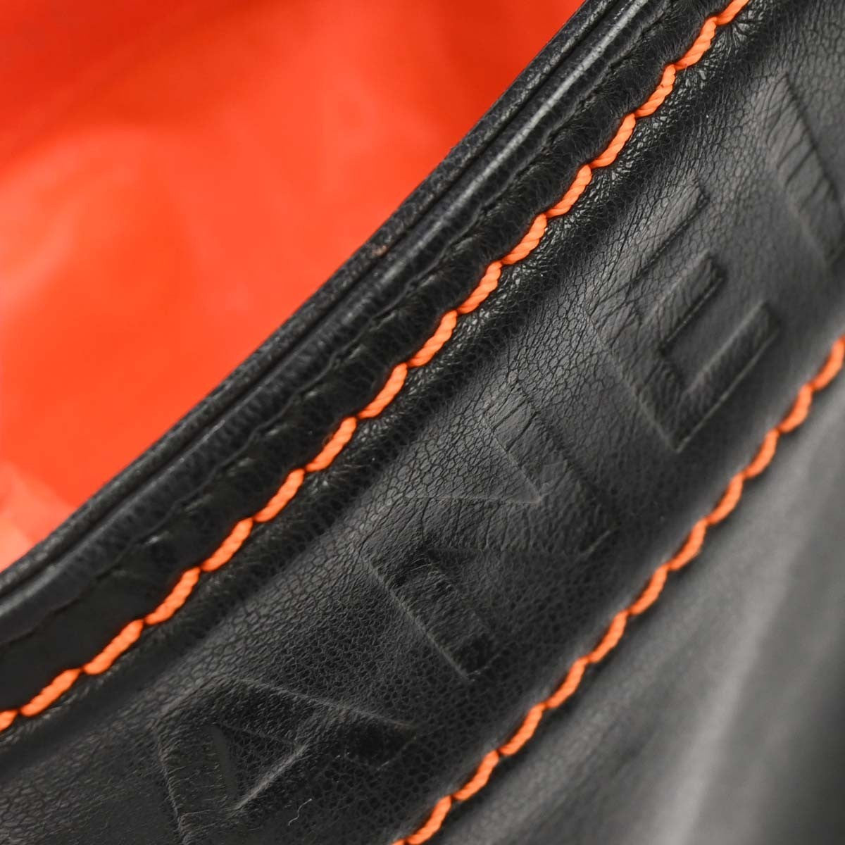 Chanel Lax Pochette Leather, Black, Leather, Clutch