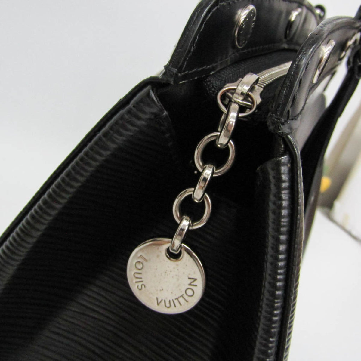 Louis Vuitton Brea Epi Leather, Black, Leather, Handbag