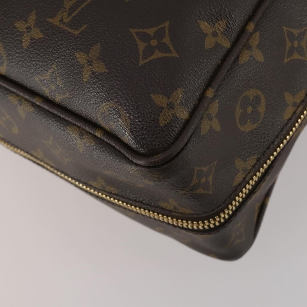 Louis Vuitton Bequia Porte Document Geant Monogram Canvas with Leather, Brown, Canvas, Briefcase