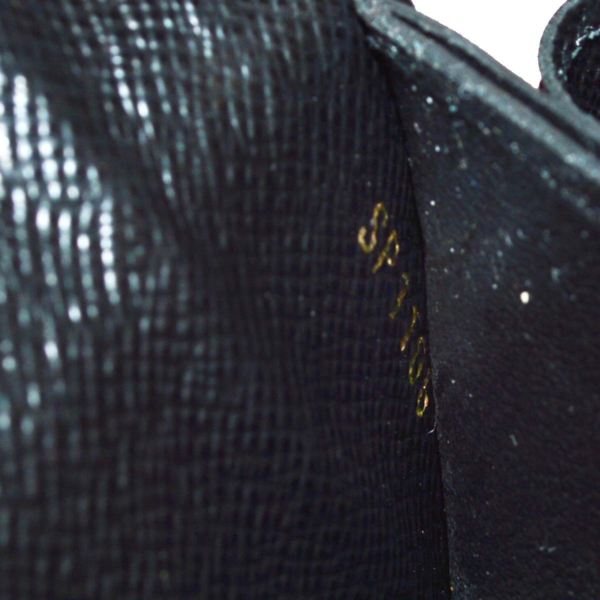 Louis Vuitton Twist Epi, Black, Leather, Clutch