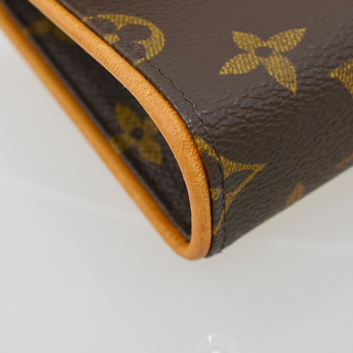 Louis Vuitton Florentine Waist Monogram Canvas, Brown, Canvas, Clutch