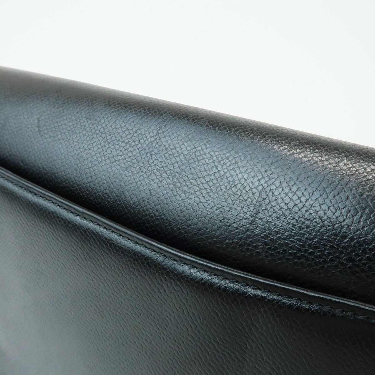 Valentino Garavani VLogo Flap Leather, Black, Leather, Shoulder Bag