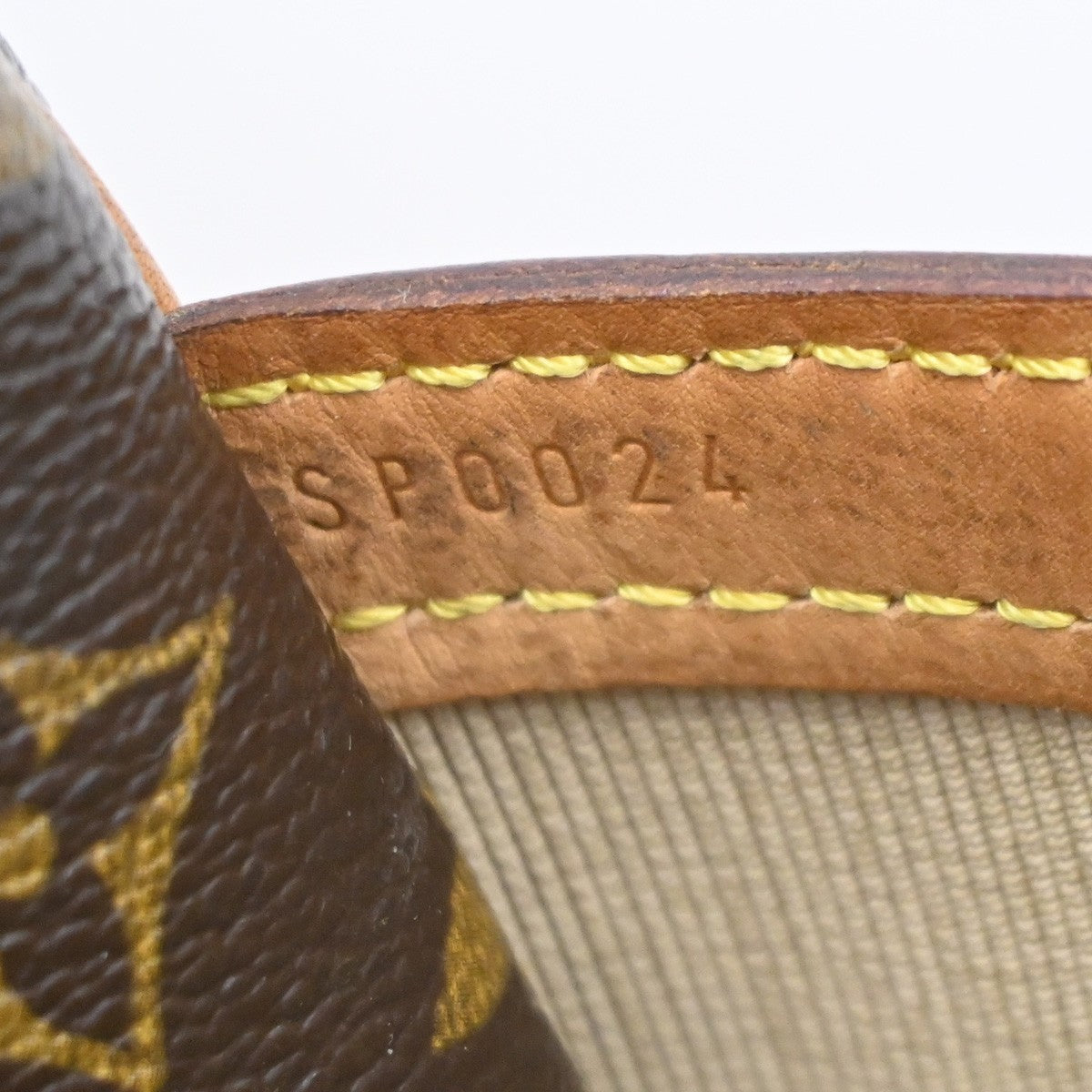 Louis Vuitton Reporter Monogram, Brown, Canvas, Shoulder Bag