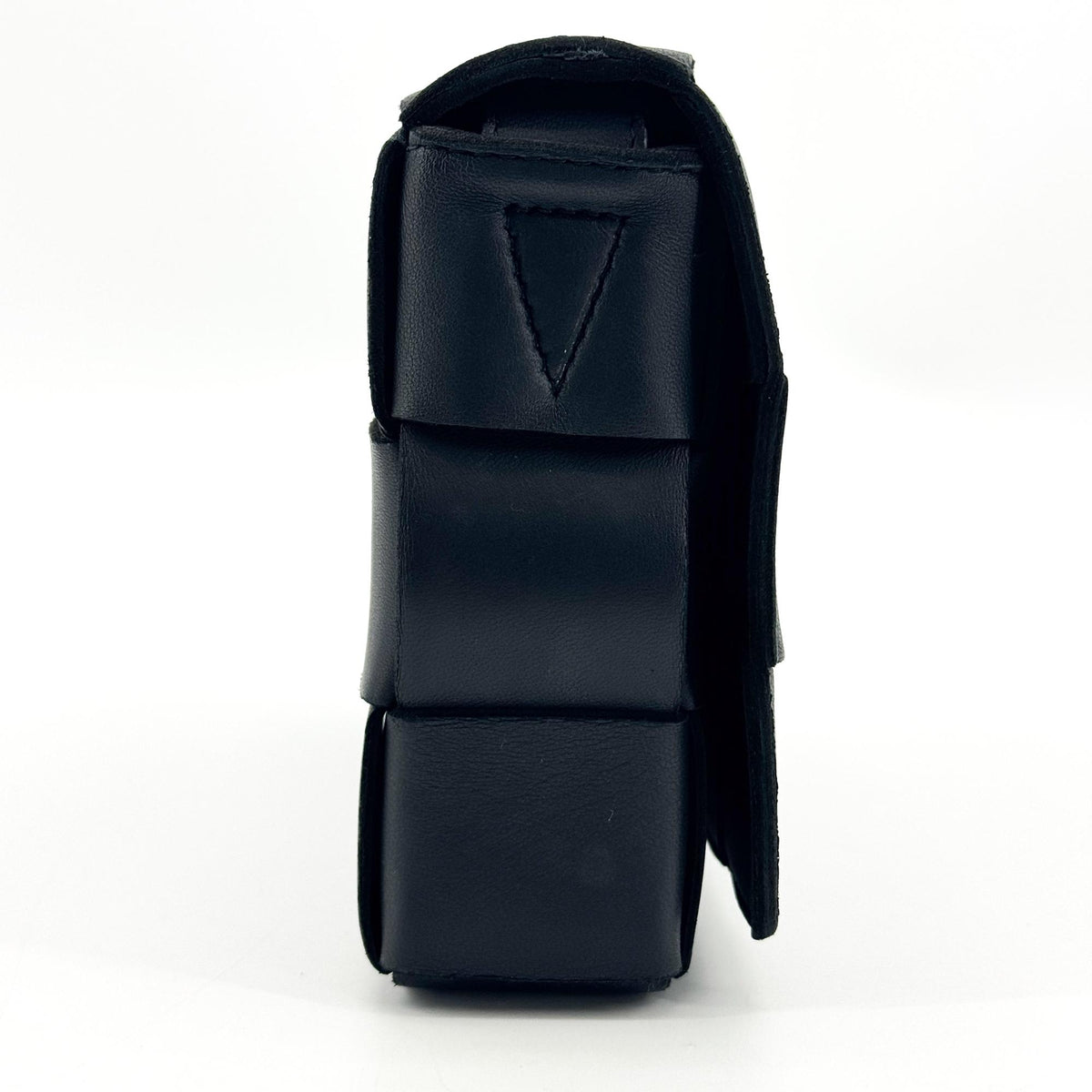 Bottega Veneta Cassette Maxi Intrecciato Leather, Black, Leather, Crossbody Bag