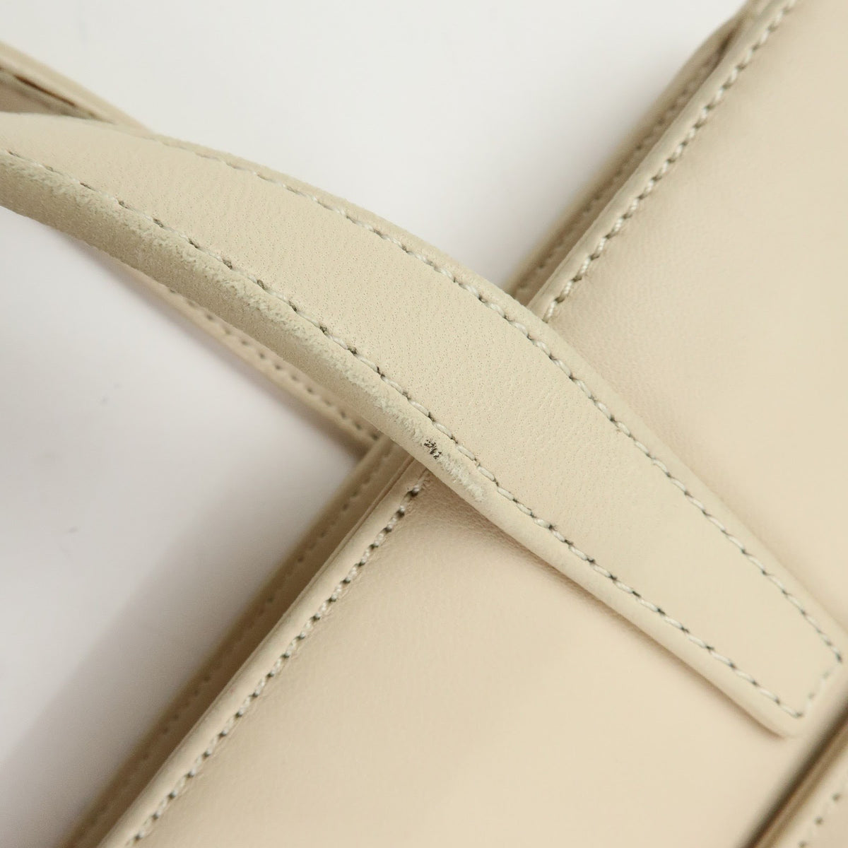 Loewe Anagram Leather, Beige, Leather, Tote Bag