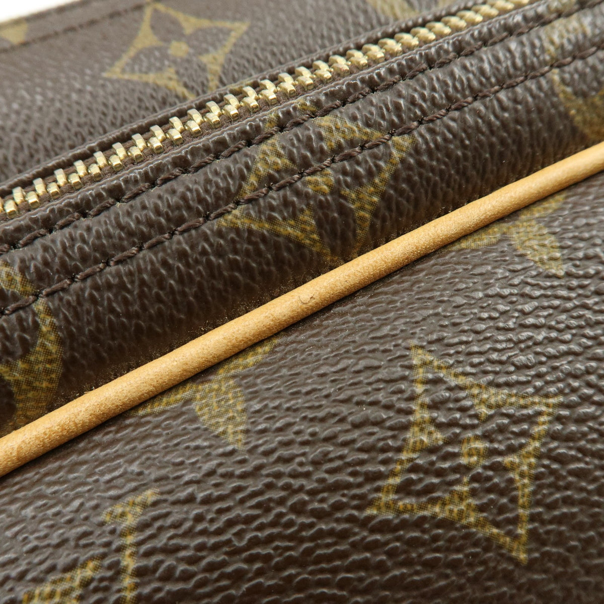 Louis Vuitton Reporter Monogram Canvas, Brown, Canvas, Shoulder Bag