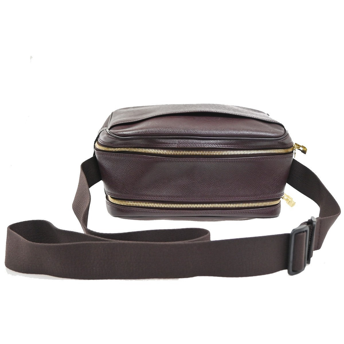 Louis Vuitton Reporter Taiga Leather, Brown, Leather, Shoulder Bag