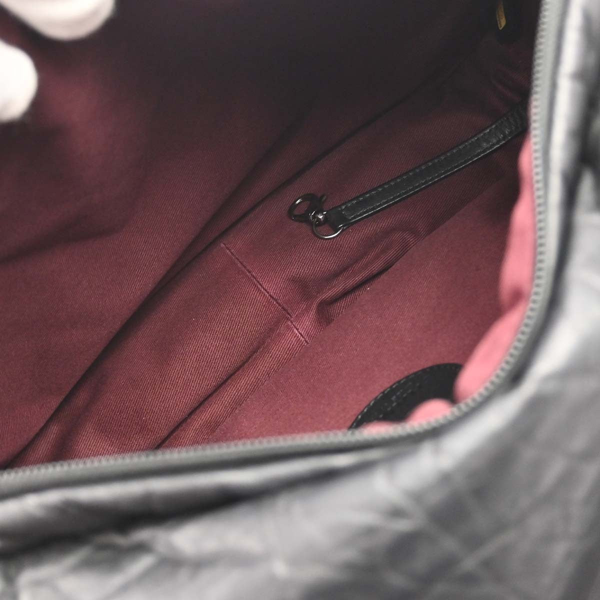 Chanel Expandable Flap Messenger Quilted Aged Calfskin, Black, Leather, Shoulder Bag