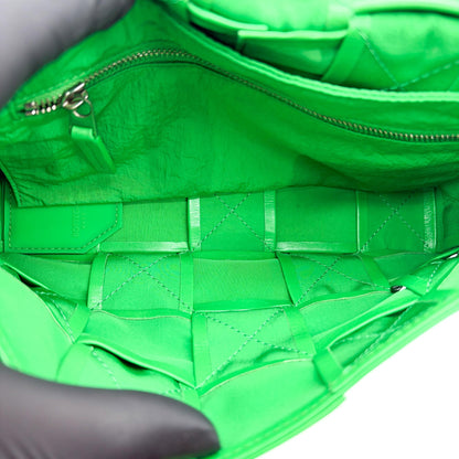 Bottega Veneta Cassette Maxi Intrecciato Leather, Green, Leather, Crossbody Bag