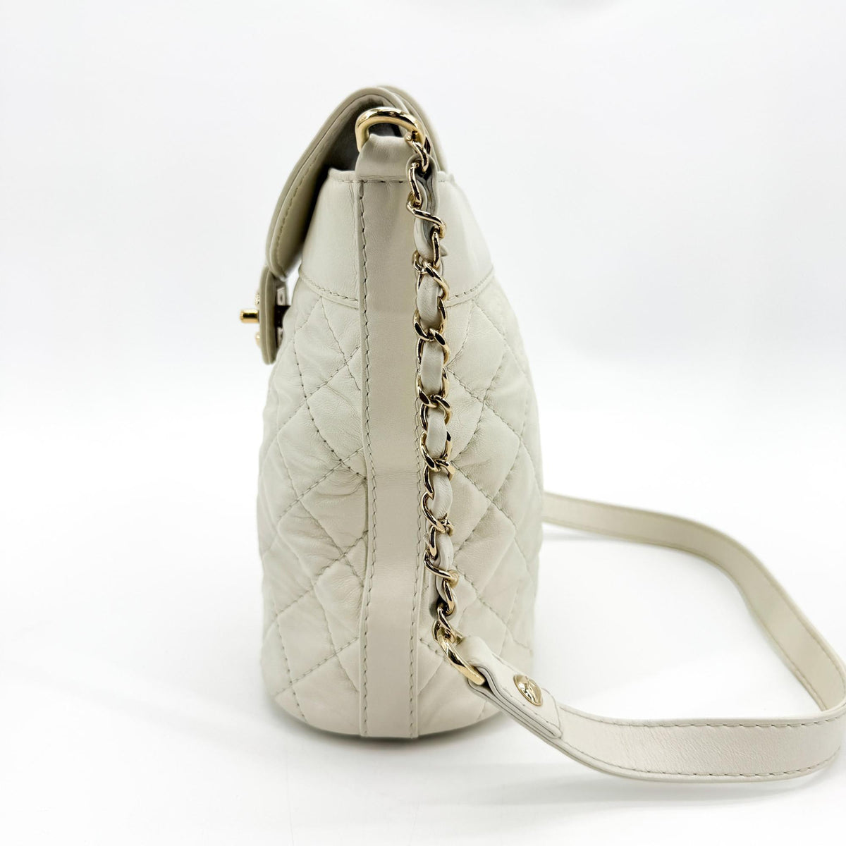 Chanel CC Lock Flap Bucket Quilted Lambskin, White, Leather, Shoulder Bag