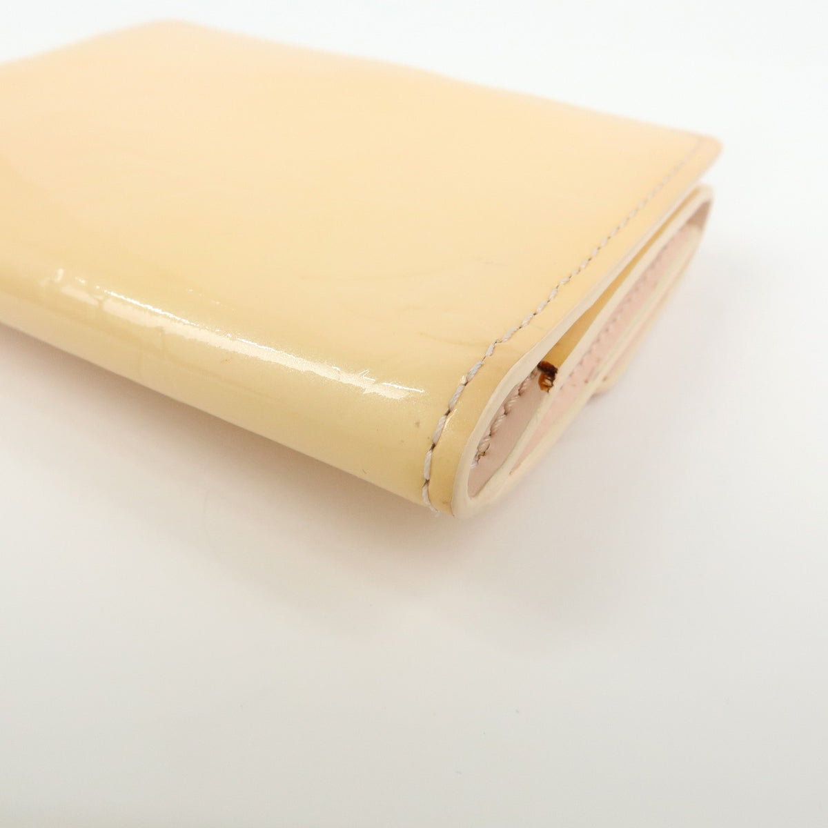 Louis Vuitton Ludlow Vernis, Beige, Patent Leather, Wallet
