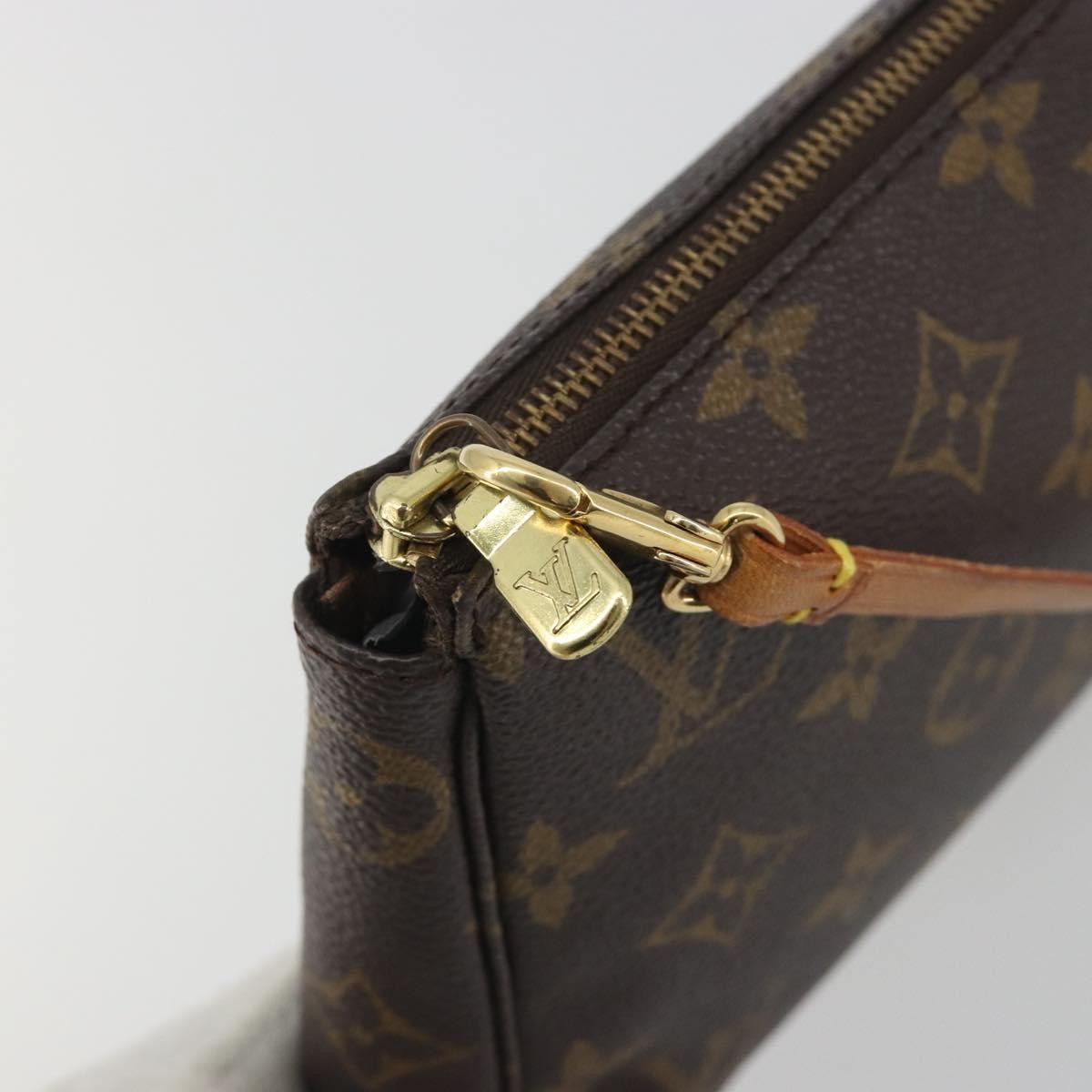 Louis Vuitton Pochette Accessoires NM Monogram Canvas, Multicolour, Canvas, Clutch