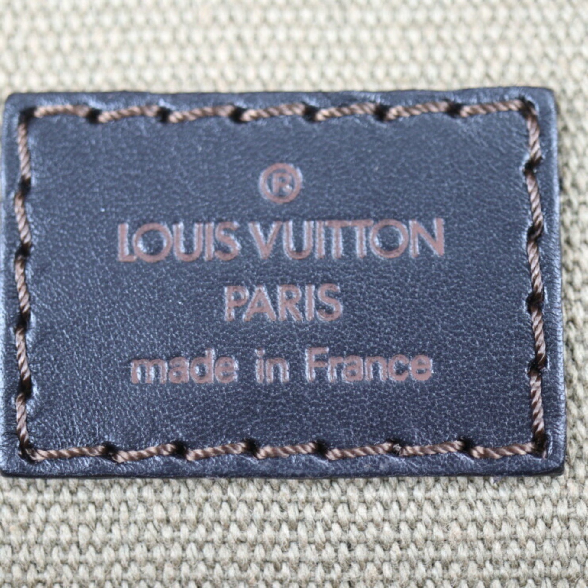 Louis Vuitton Utah, Brown, Leather, travel