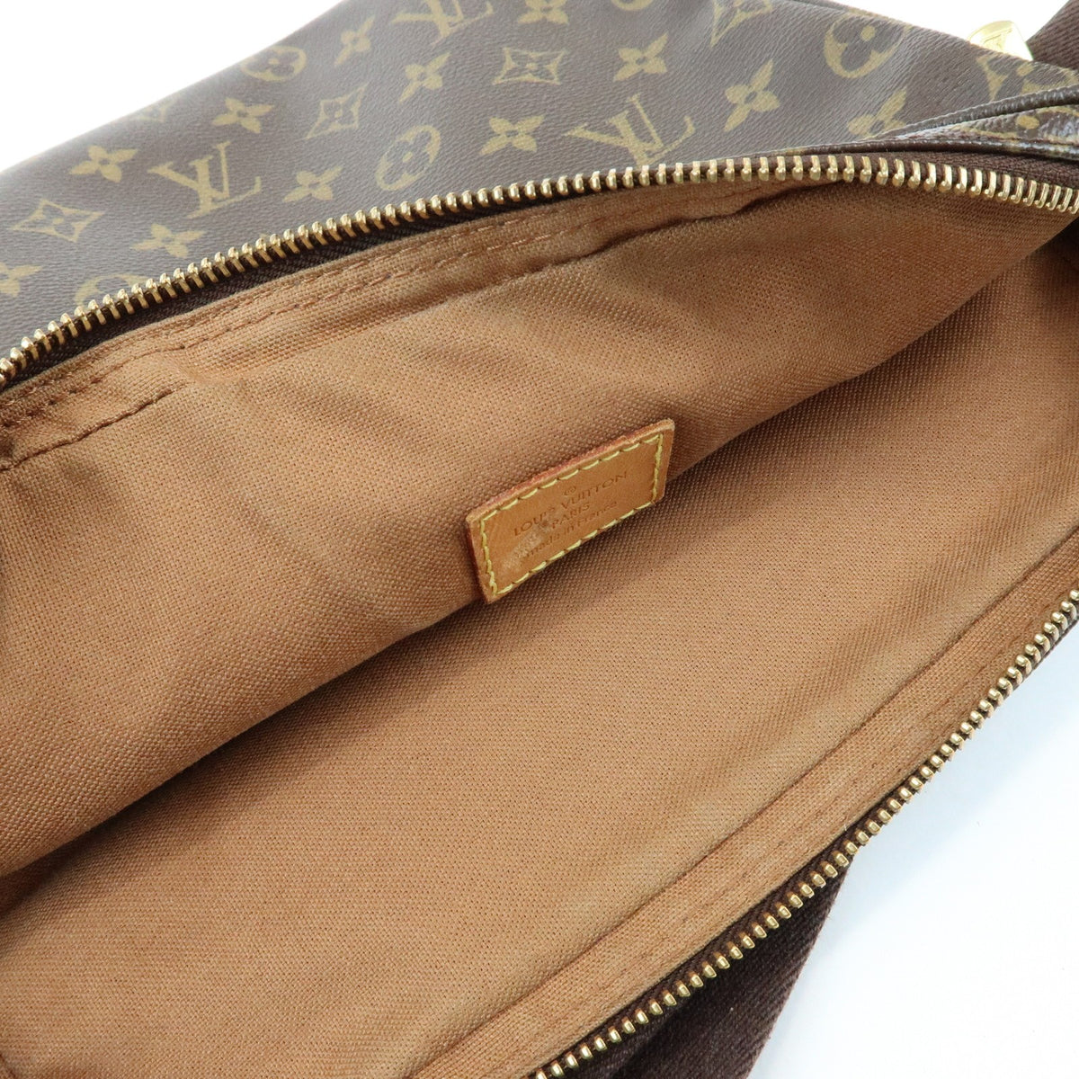 Louis Vuitton Trotteur Beaubourg Monogram Canvas, Brown, Canvas, Handbag