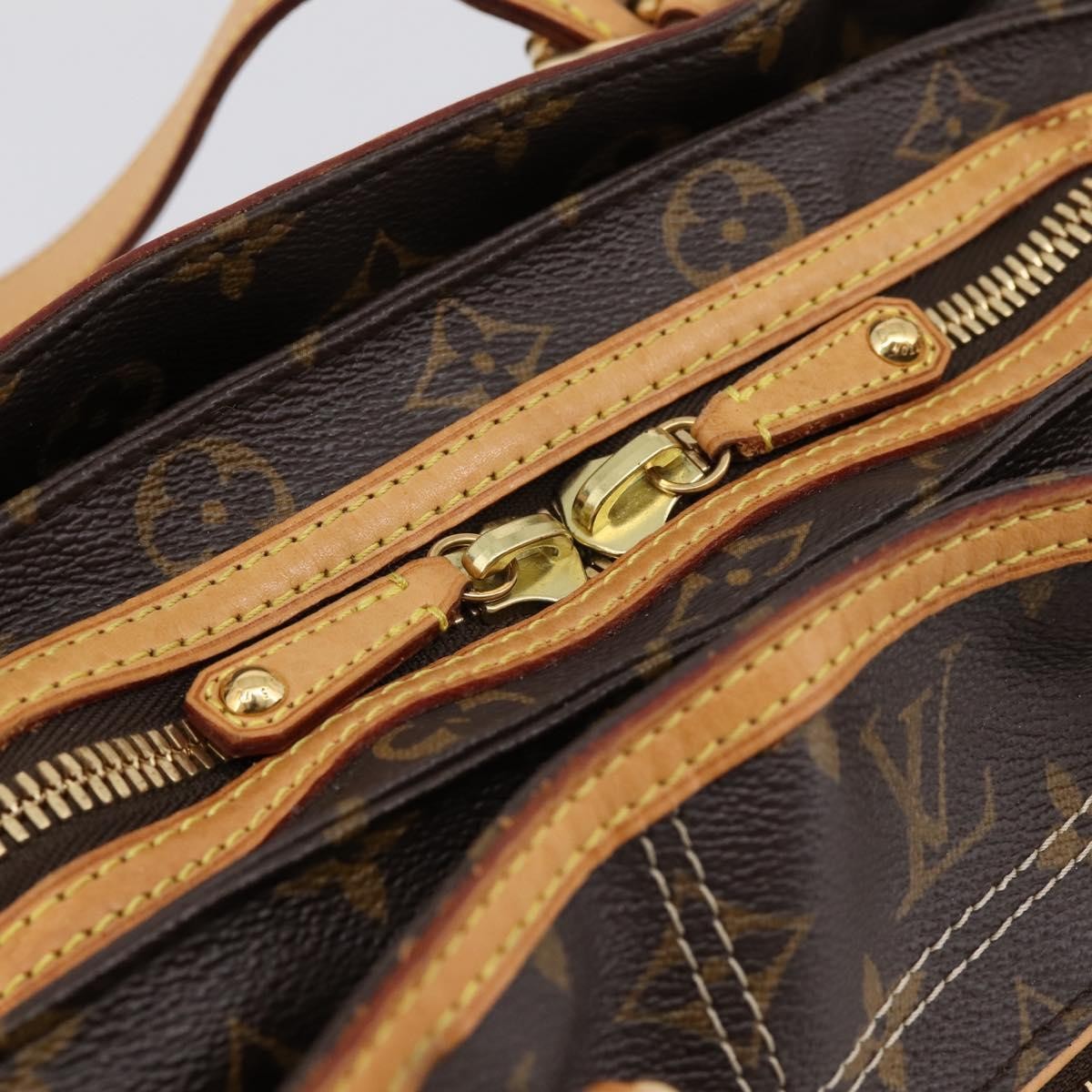 Louis Vuitton Riveting Monogram Canvas, Brown, Canvas, Shoulder Bag