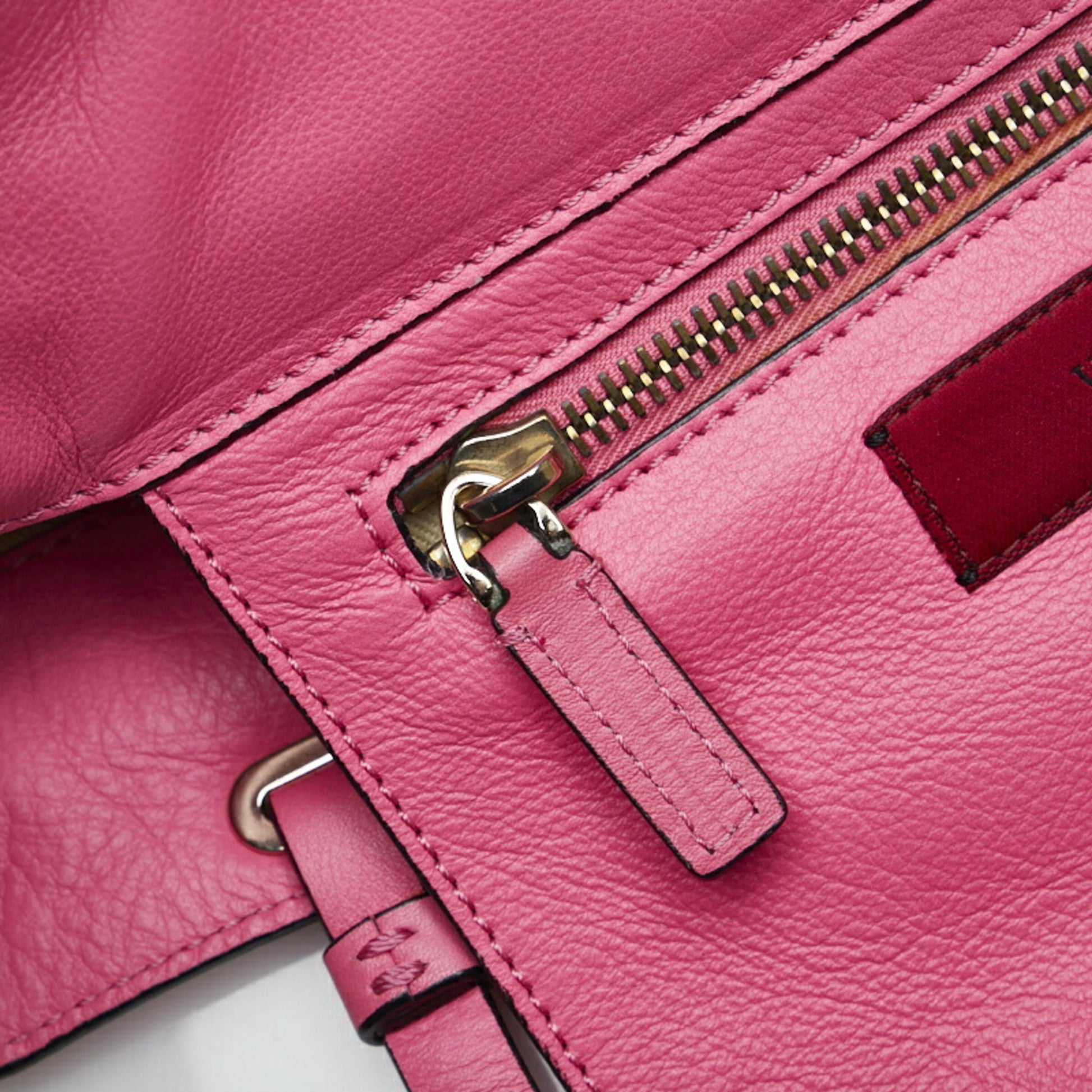 Valentino Garavani Rockstud, Pink, Leather, shoulder